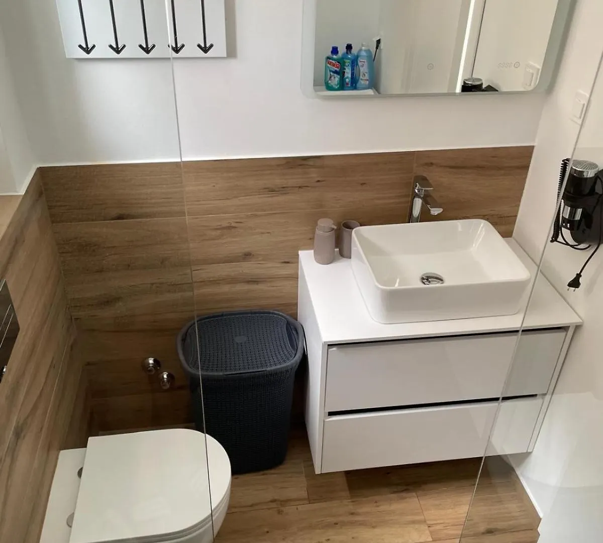Aquavista Apartment Nin