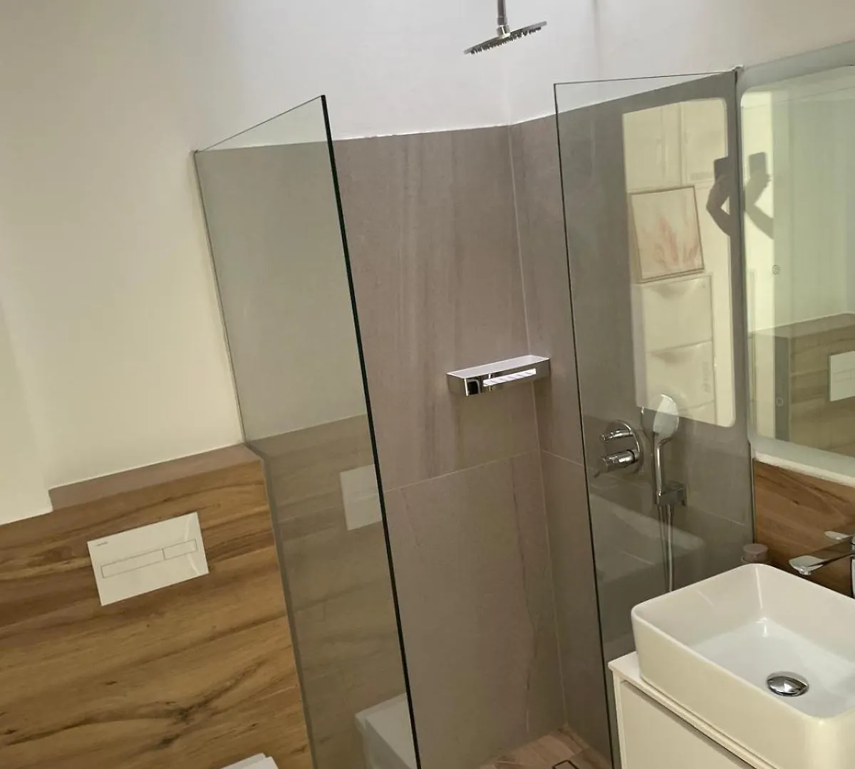 Aquavista Apartment Nin