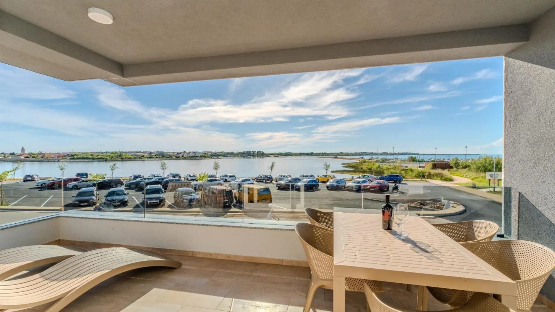 Aquavista Apartment Nin