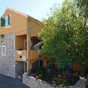  Apartman Stosa